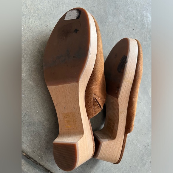 Madewell The Ruby Clog in Suede Size 7 - Picture 8 of 9